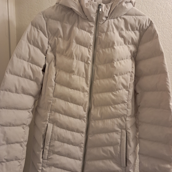 32 Degrees Jackets & Blazers - 32 Degrees Women's Light Gray Puffer Jacket